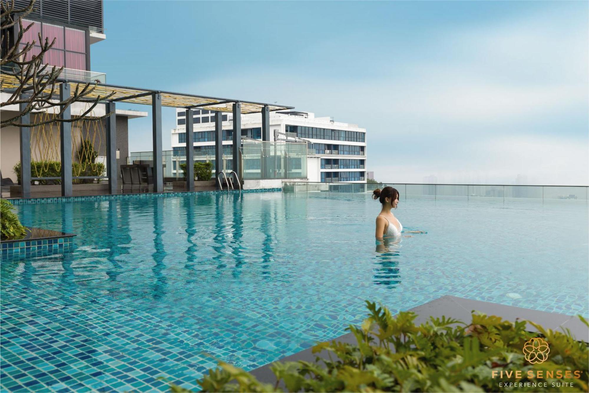 The Manor Residence Klcc By Five Senses Kuala Lumpur Exterior photo